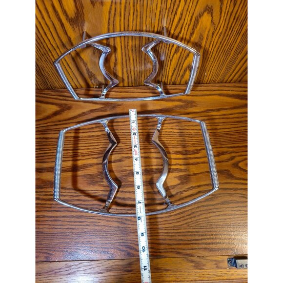 Set of 2, Vintage Chrome Corning Ware Casserole Dish Holders With Ribbed Handles - Picture 3 of 12